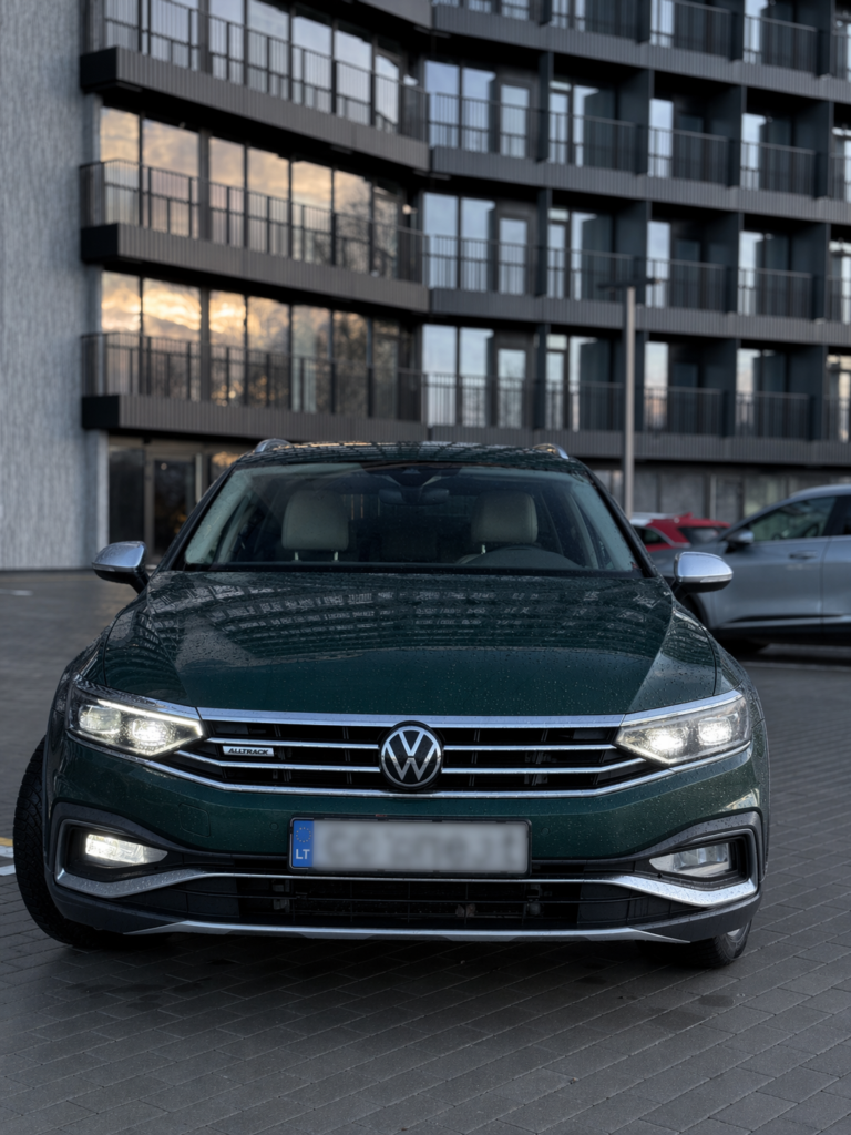 VOLKSWAGEN PASSAT