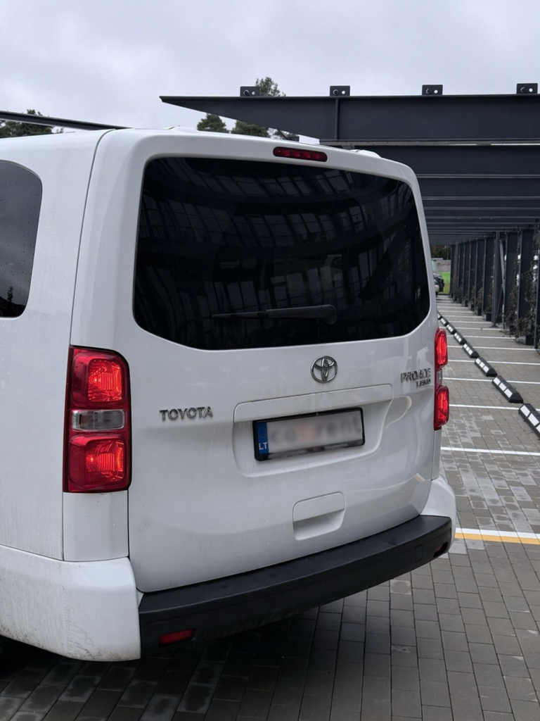 TOYOTA PROACE